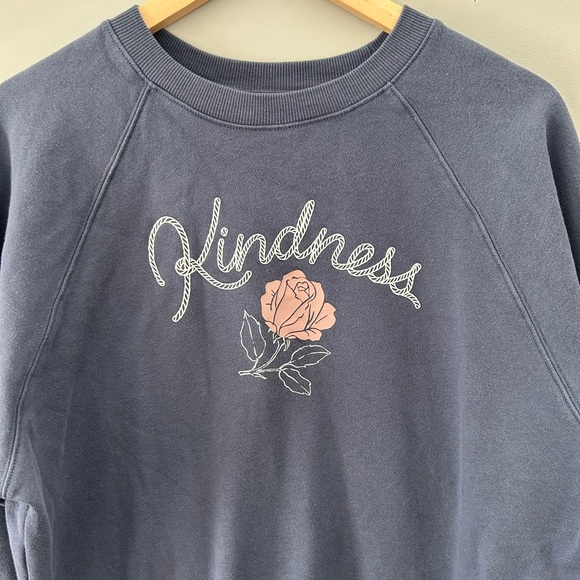 Old Navy Graphic Oversized Cozy Cotton  Floral Kindness Basic Crewneck Pullover - Picture 4 of 4